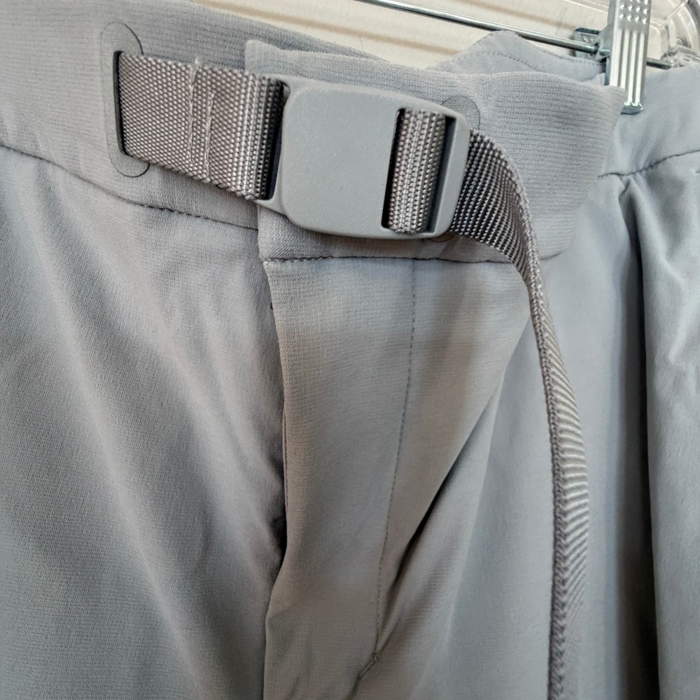 Lululemon Lab Hiking Pants Mens 36 Grey Excellent Belted Tapered Gorpcore Tech - Picture 3 of 5